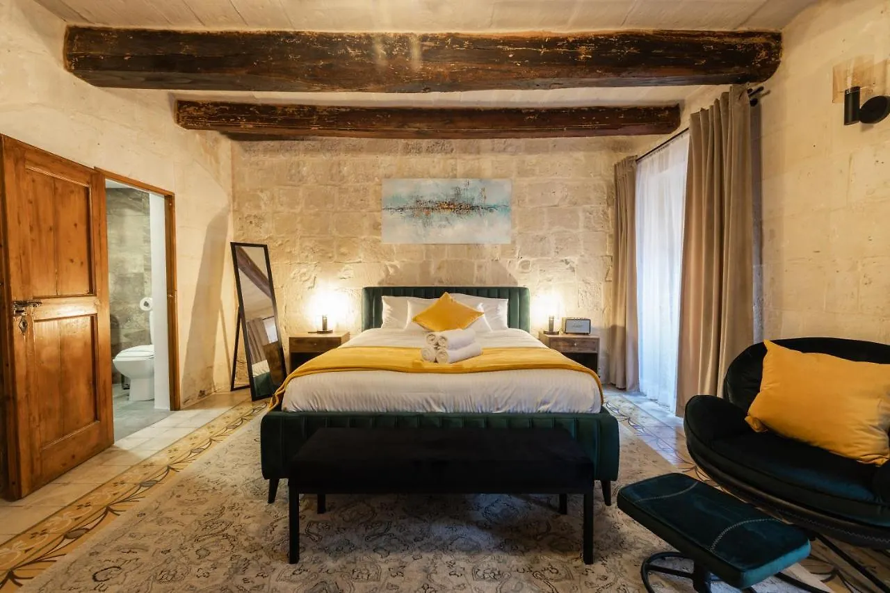 Homestay Palazzo Del Pazzo Apartment Valletta